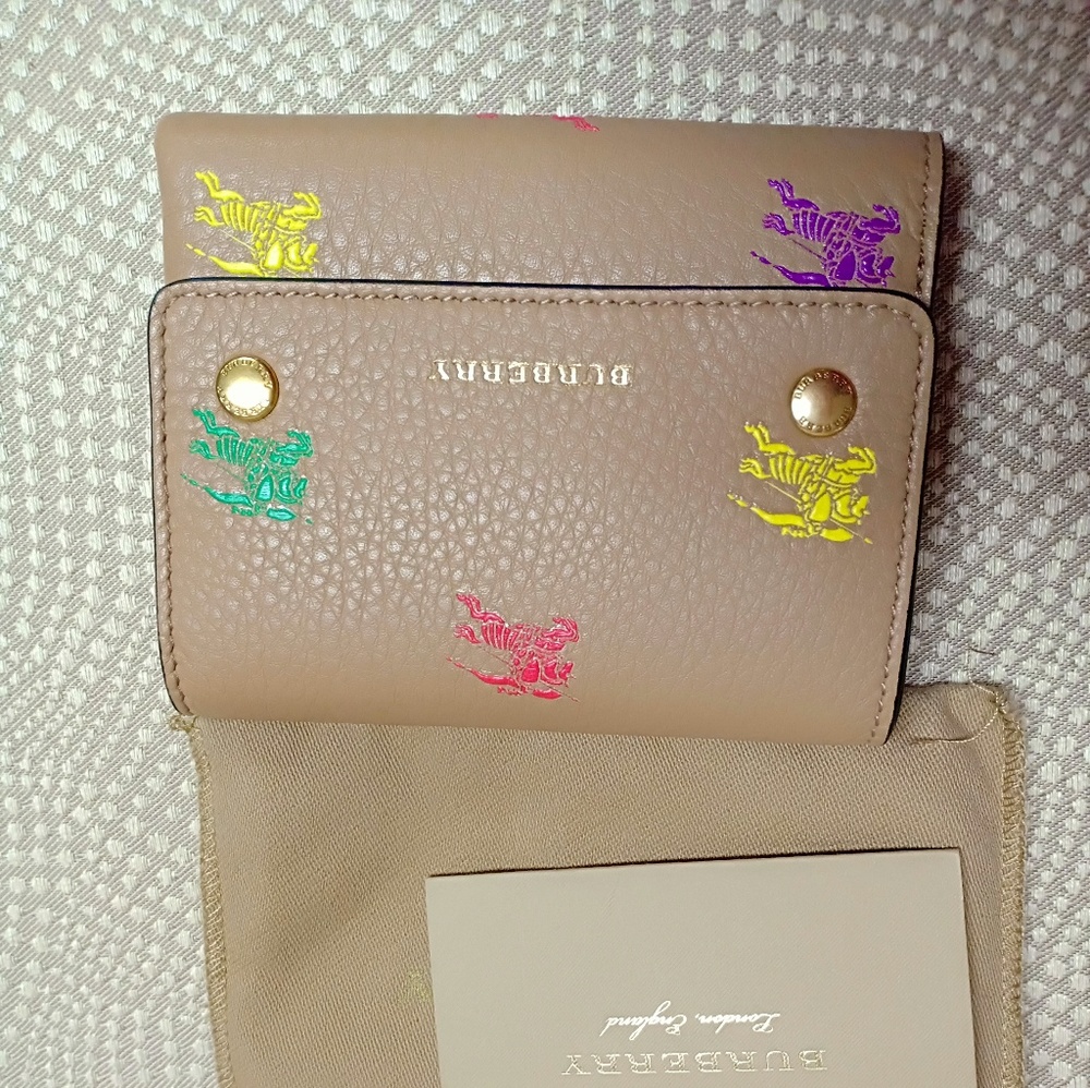 Burberry flap wallet